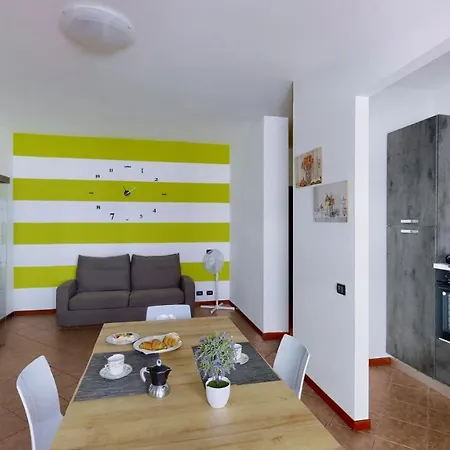 Isa Center - Leonardo Accademy - Mxp - Lakes