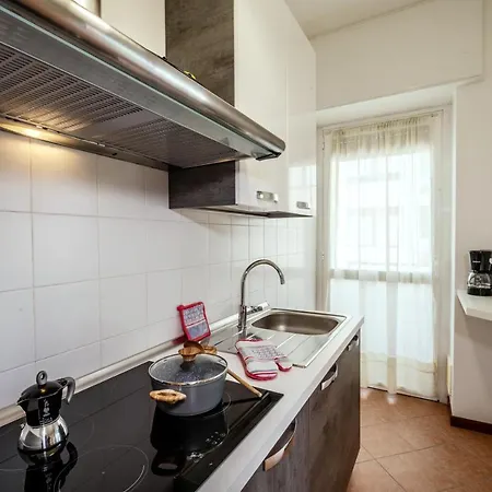 Isa Center - Leonardo Accademy - Mxp - Lakes Appartement Sesto Calende
