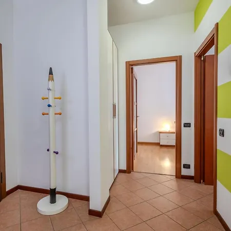 Appartement Isa Center - Leonardo Accademy - Mxp - Lakes