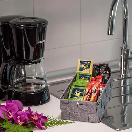 Isa Center - Leonardo Accademy - Mxp - Lakes