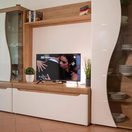 Appartement Isa Center - Leonardo Accademy - Mxp - Lakes *